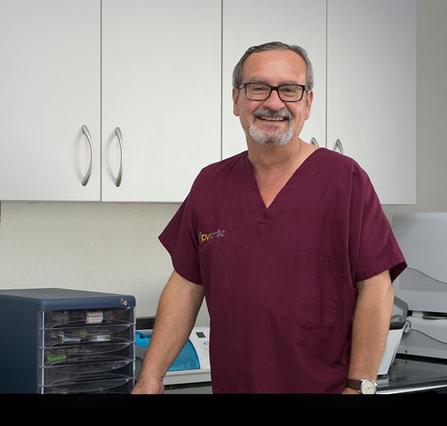 Dr. Noel Rivas